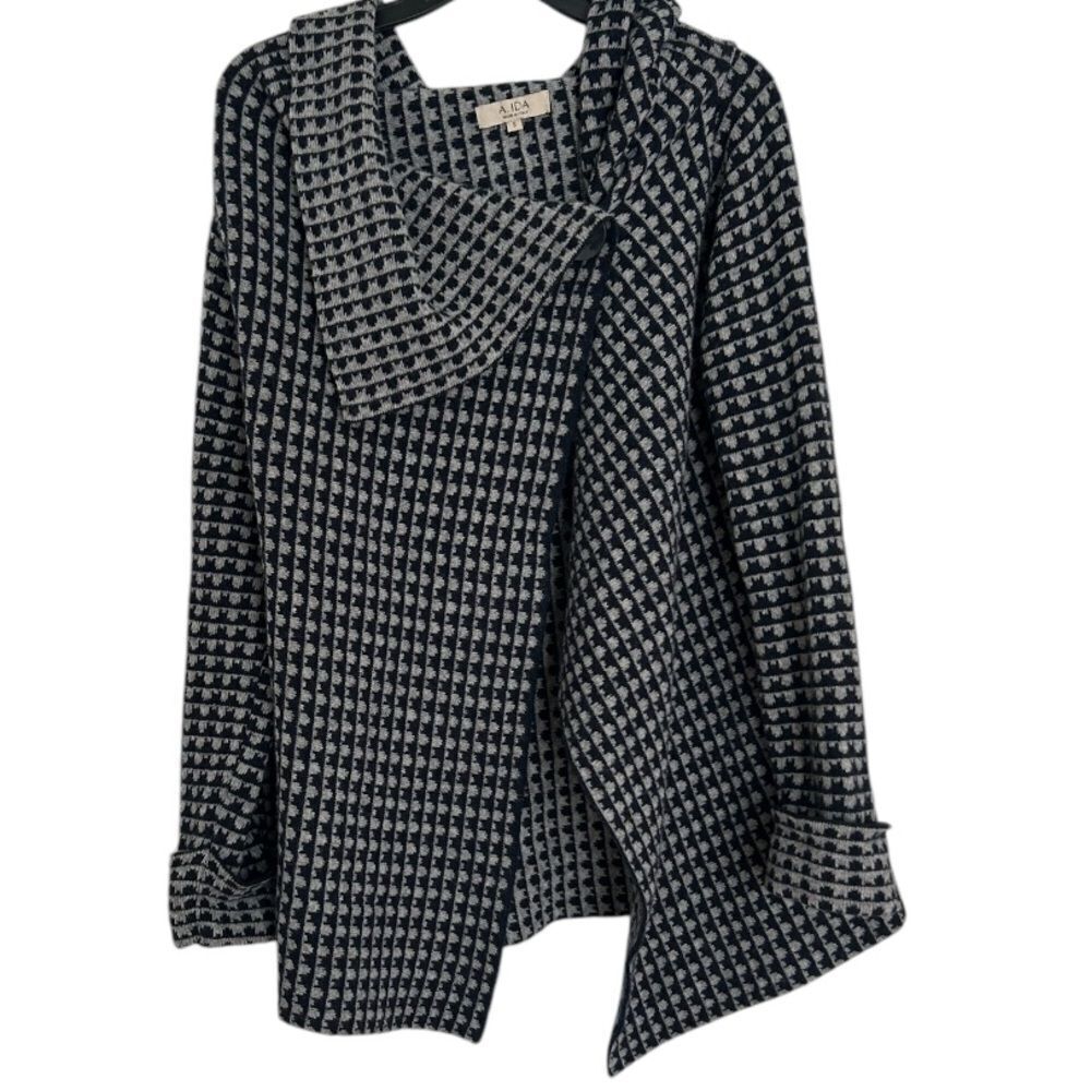 A. IDA Italy Waterfall Sweater Cape Size Small Navy Grey Wool Blend